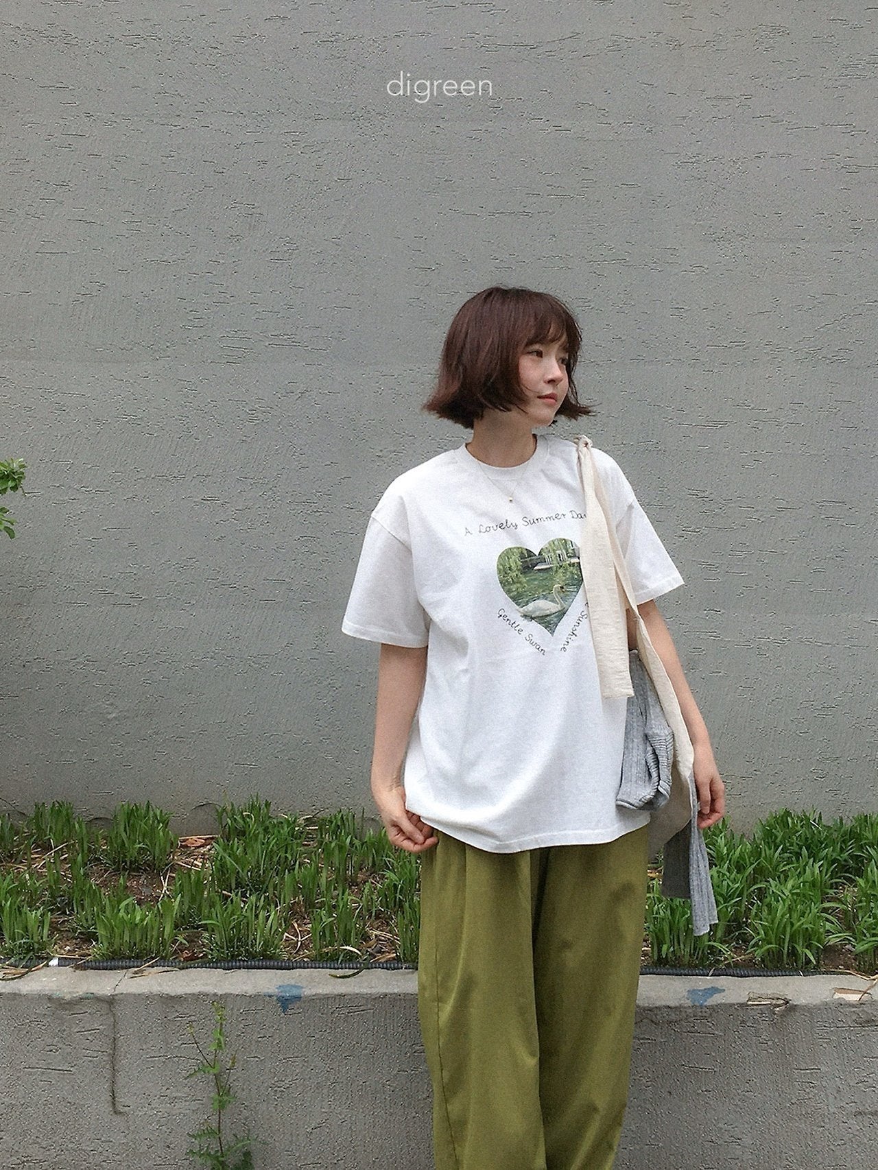 《予約》Pure Swan Tee / digreen (mom)
