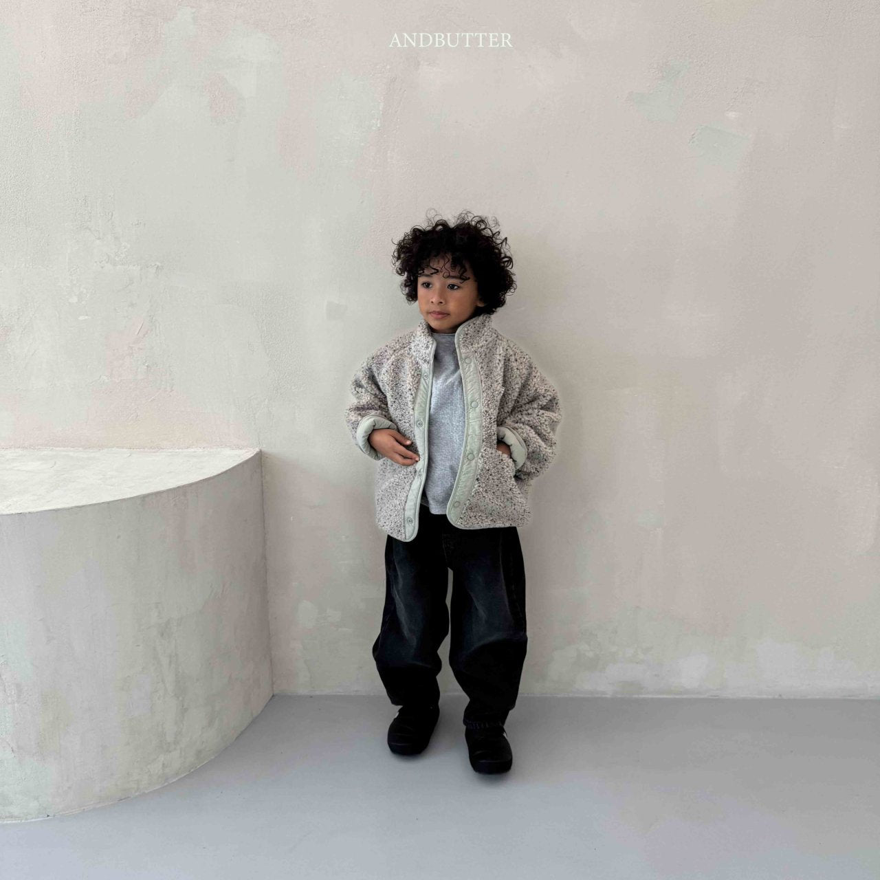 《予約》Neff Reversible Jumper / andbutter