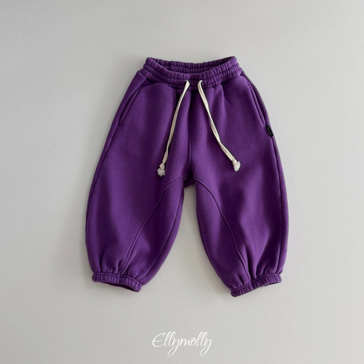 《予約》Arched Jogger Pants / ELLY MOLLY