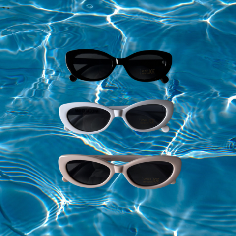 《即納》【UV400】Sunny Poolside Kids Sunglasses -12％off