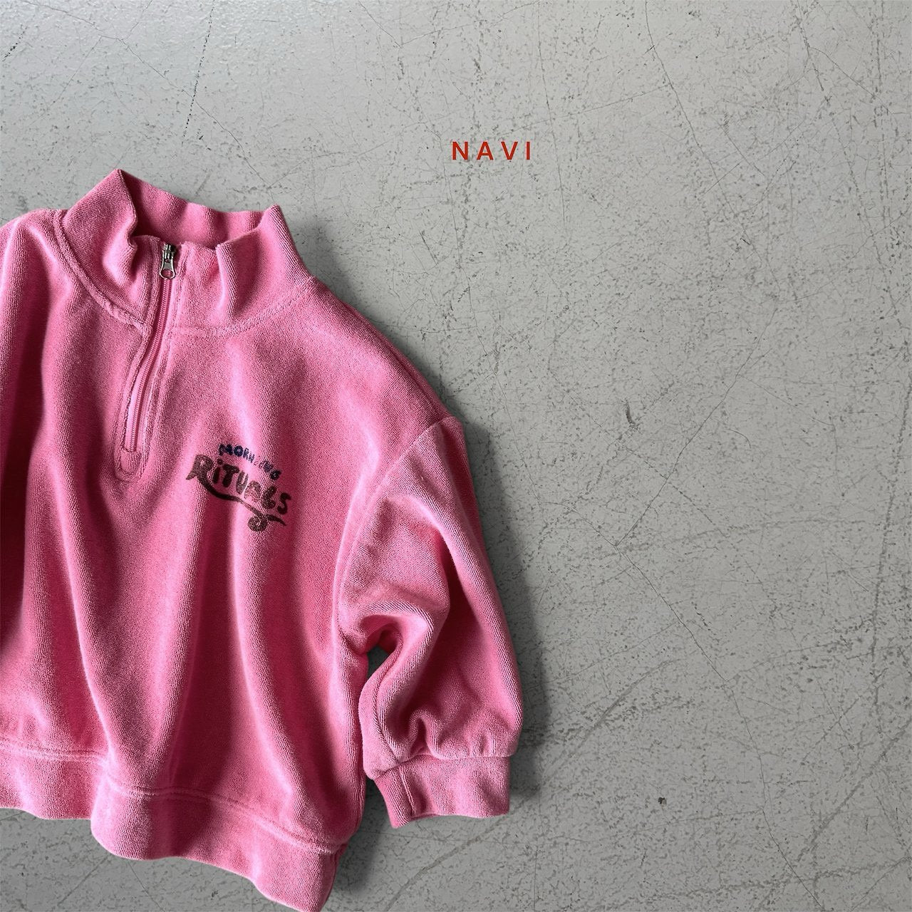 《予約》Morning Half-Zip / navi.