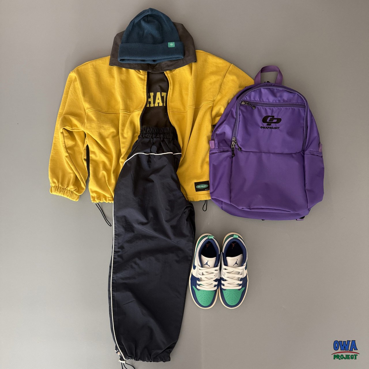 《予約》Color Blocking Jumper / OWA PROJECT