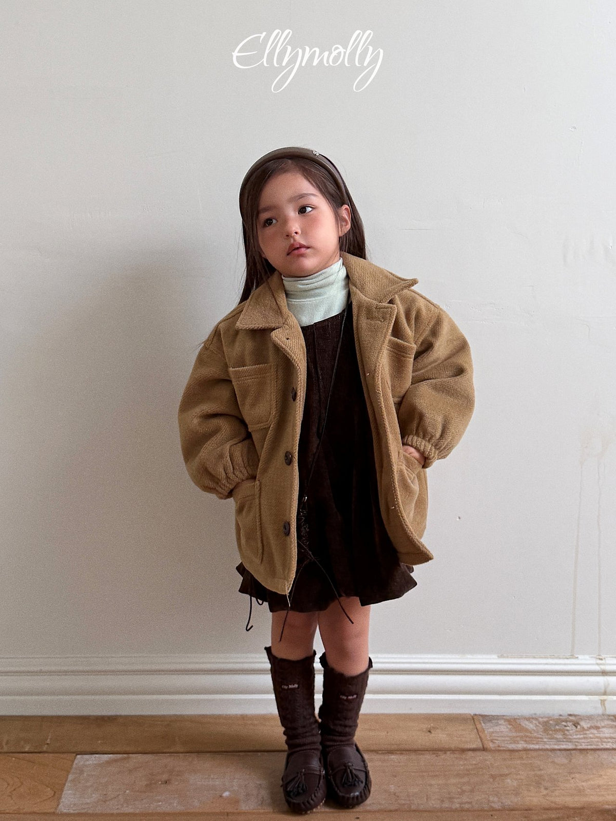 《予約》 Fluffy Wool Coat / ELLY MOLLY