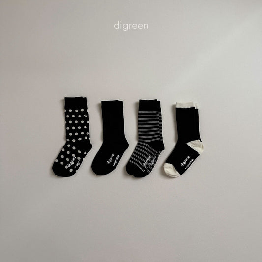 《即納》Together Socks（black）