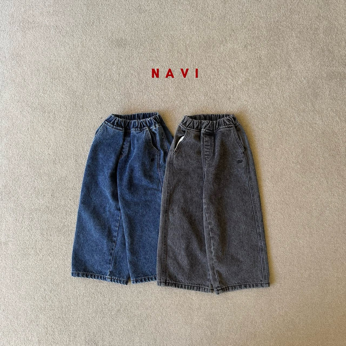 《予約》Moi Wide Denim Pants / NAVI
