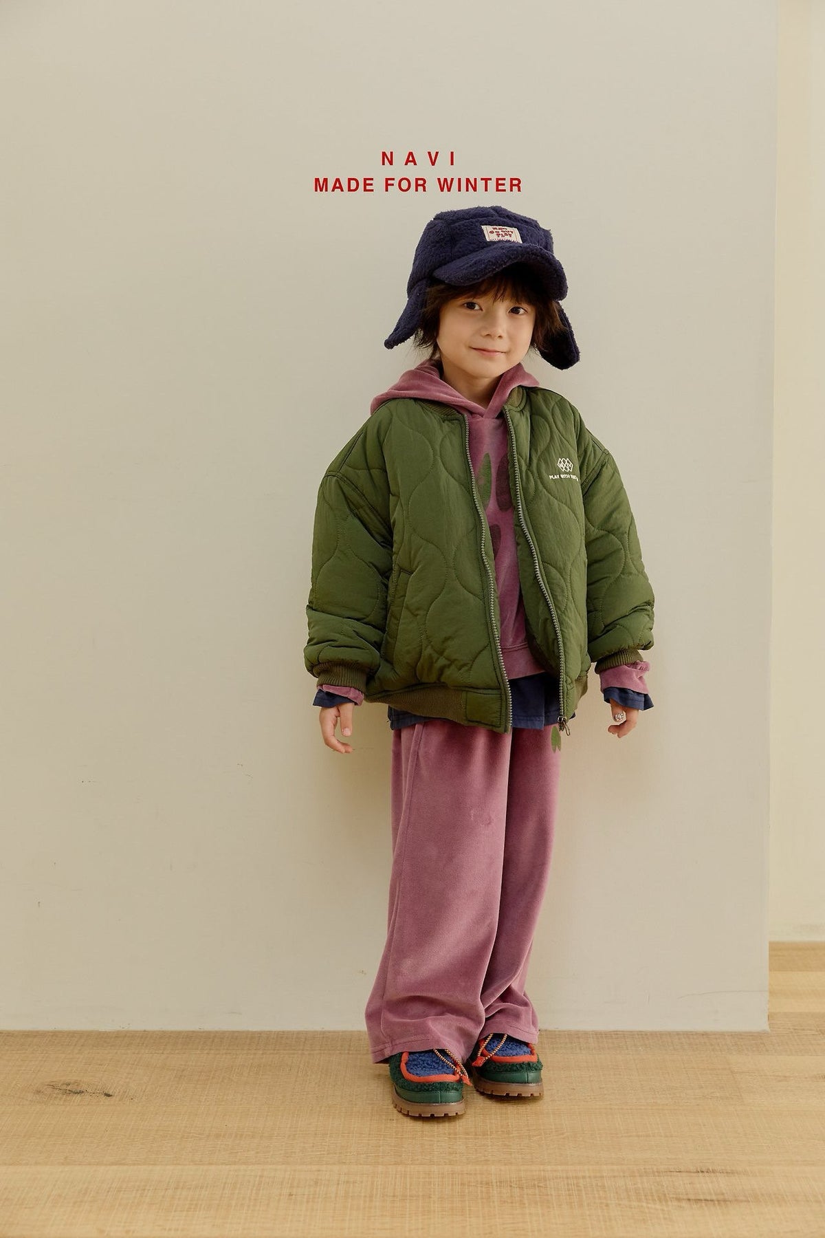 《予約》Butterfly Velour Pants / NAVI