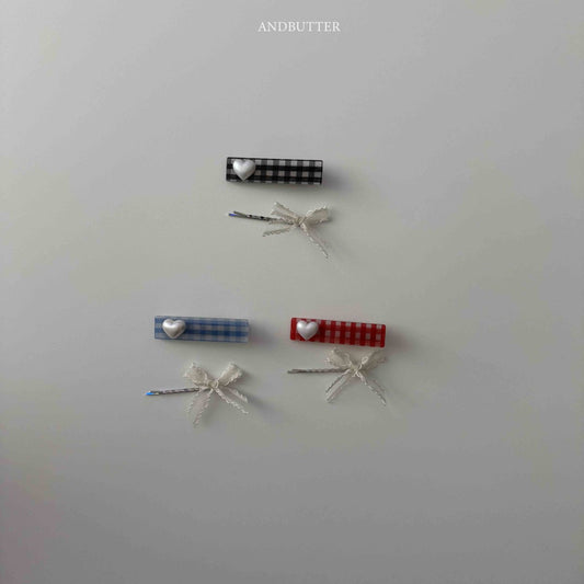 《予約》Check heart pin（2set） / andbutter