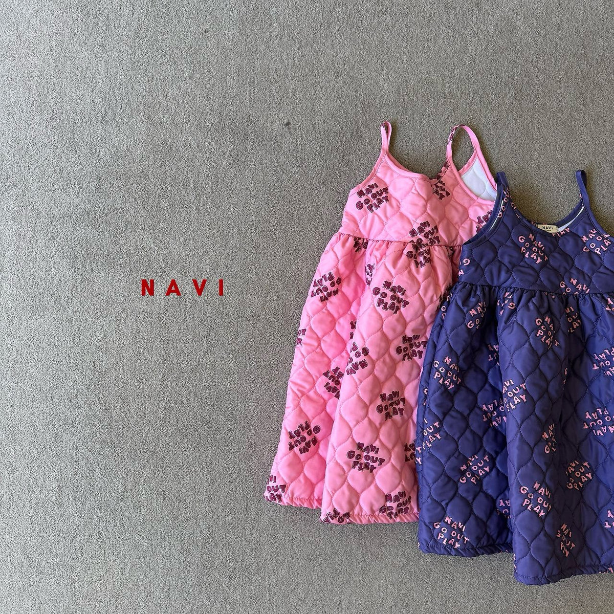 《予約》Rosie Quilted Dress / NAVI