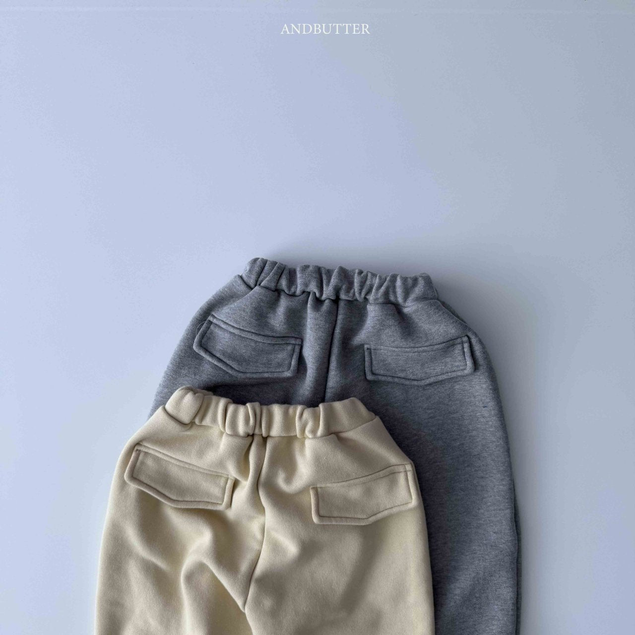《予約》Pocket Jogger Pants / andbutter
