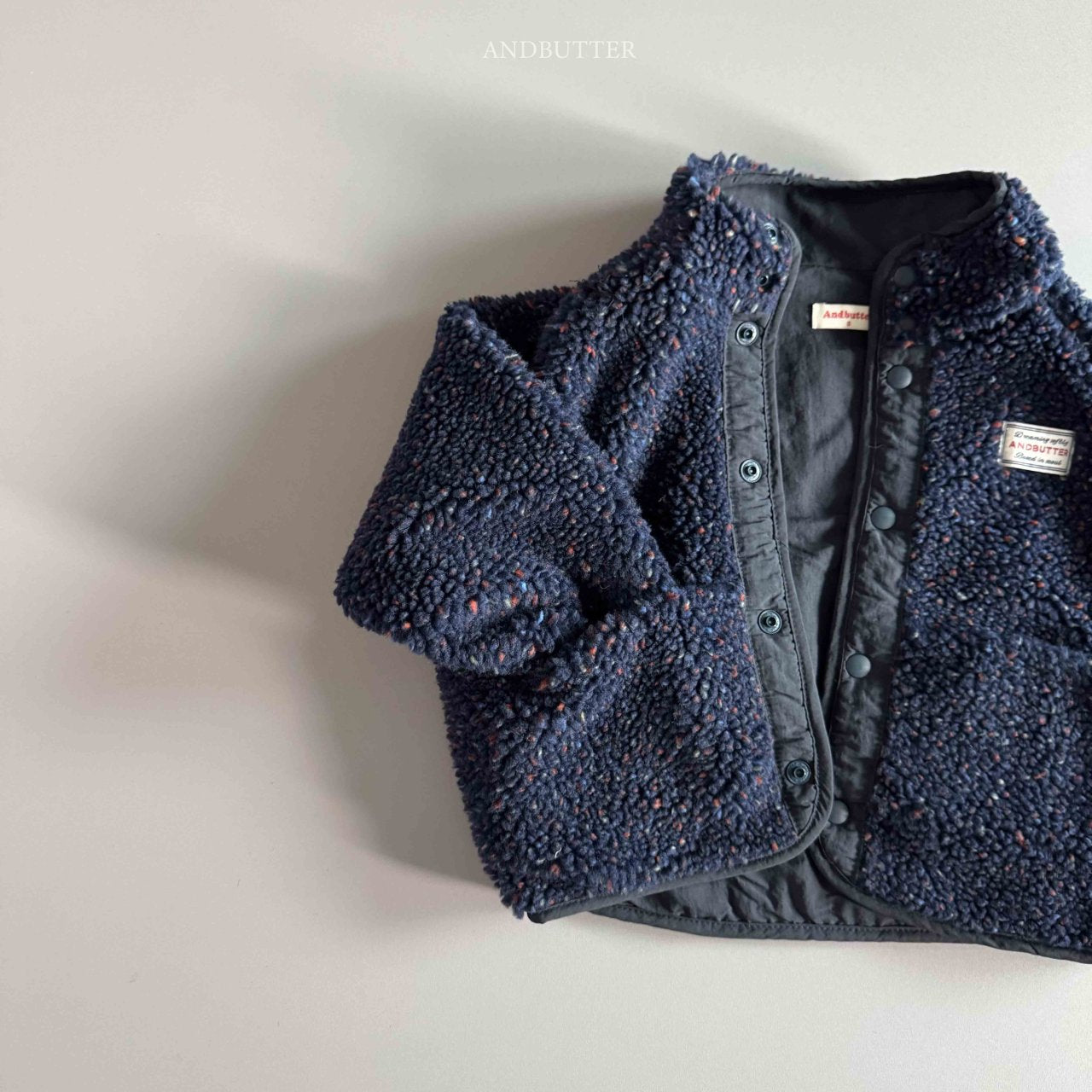 《予約》Neff Reversible Jumper / andbutter