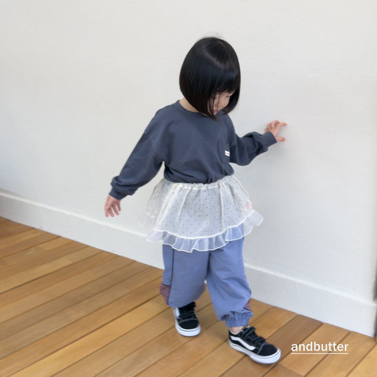 《予約》Side Line Jogger Pants / ANDBUTTER