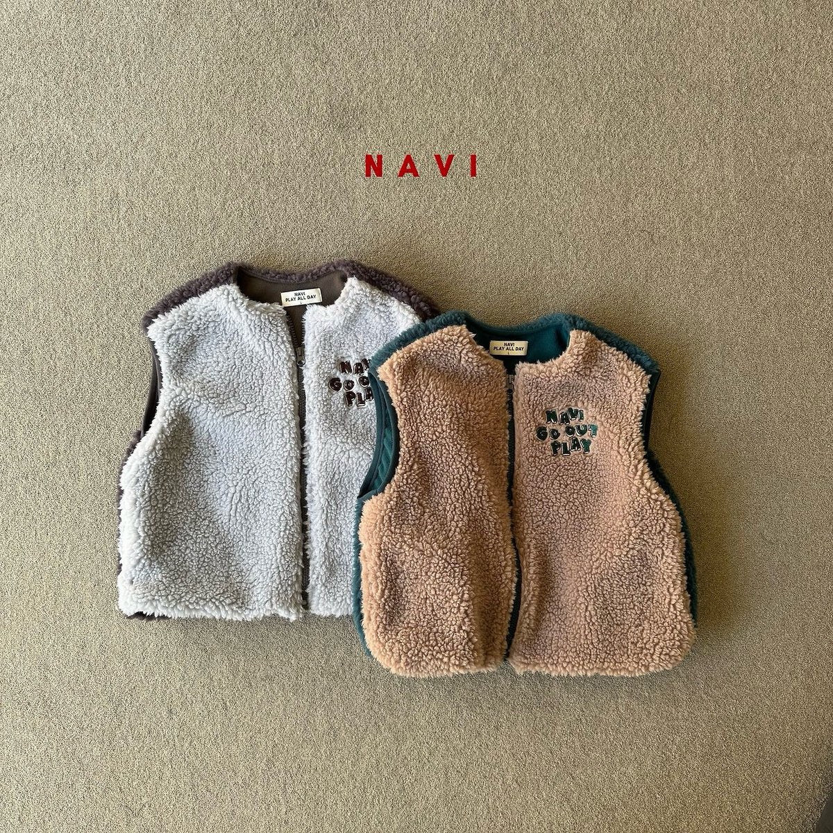 《予約》Dumble Fleece Vest / NAVI