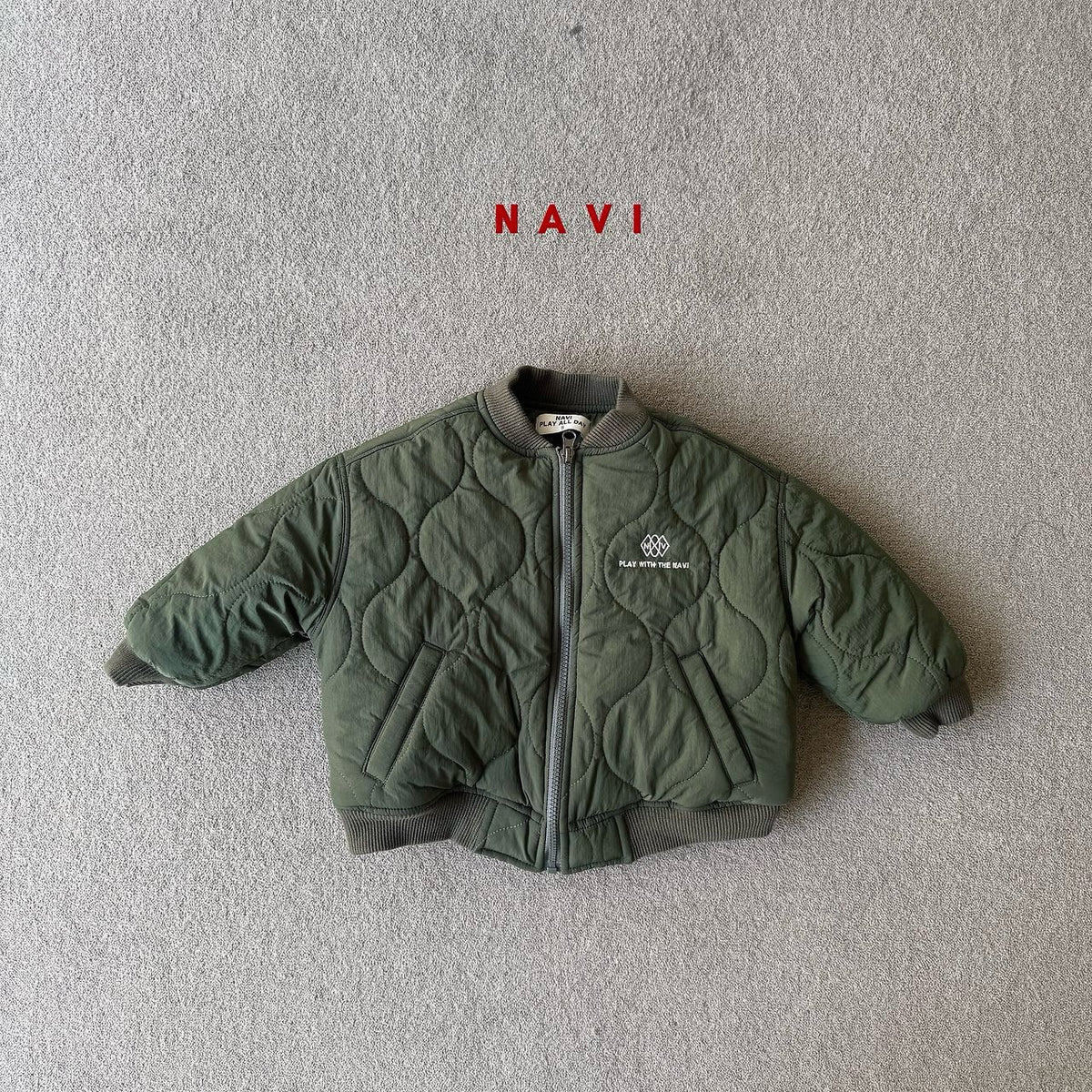 《予約》Bomber Quilted Jacket / NAVI