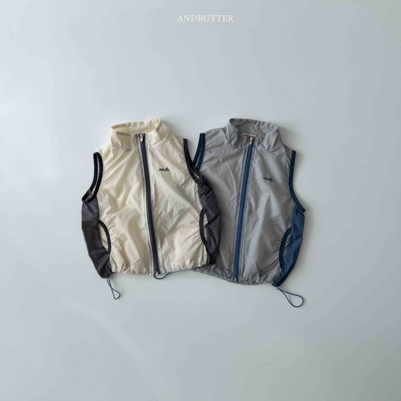 《予約》Mountain Vest / andbutter