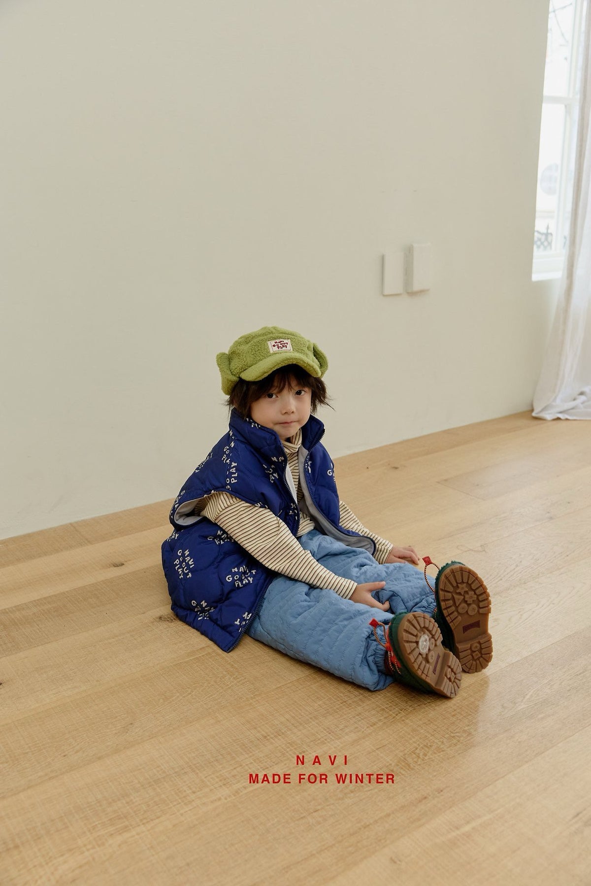 《予約》Melt Quilted Vest / NAVI