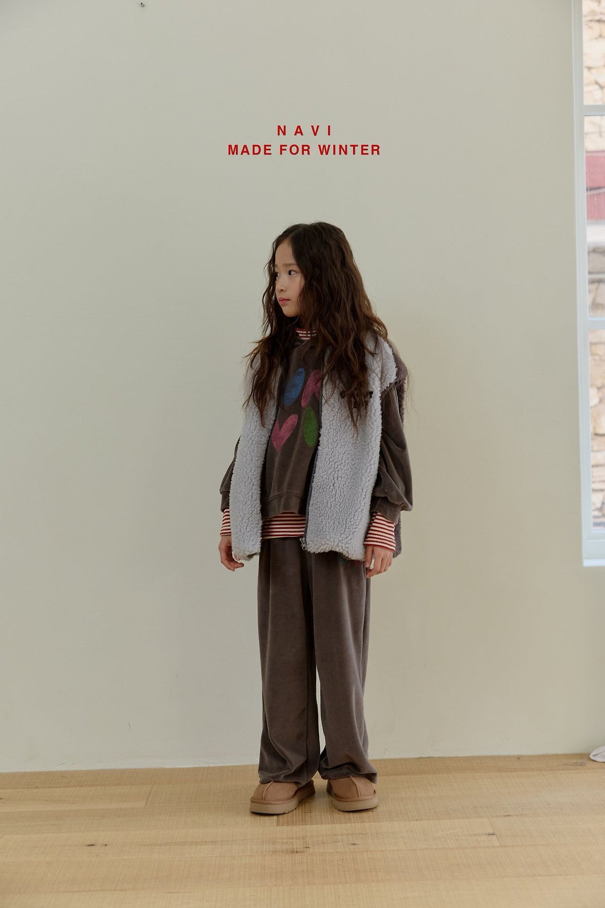 《予約》Butterfly Velour Pants / NAVI