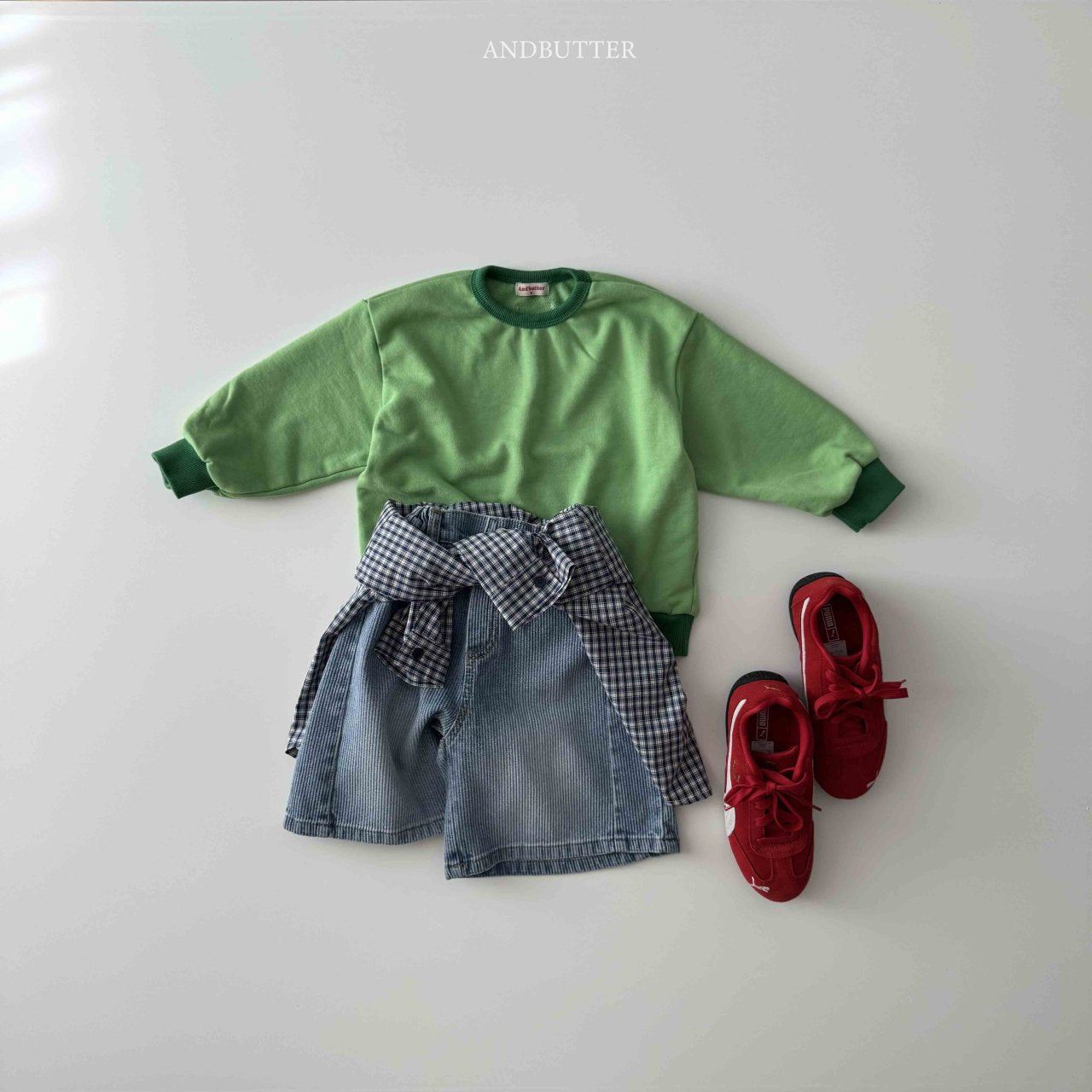 《予約》Line Bermuda Denim / andbutter