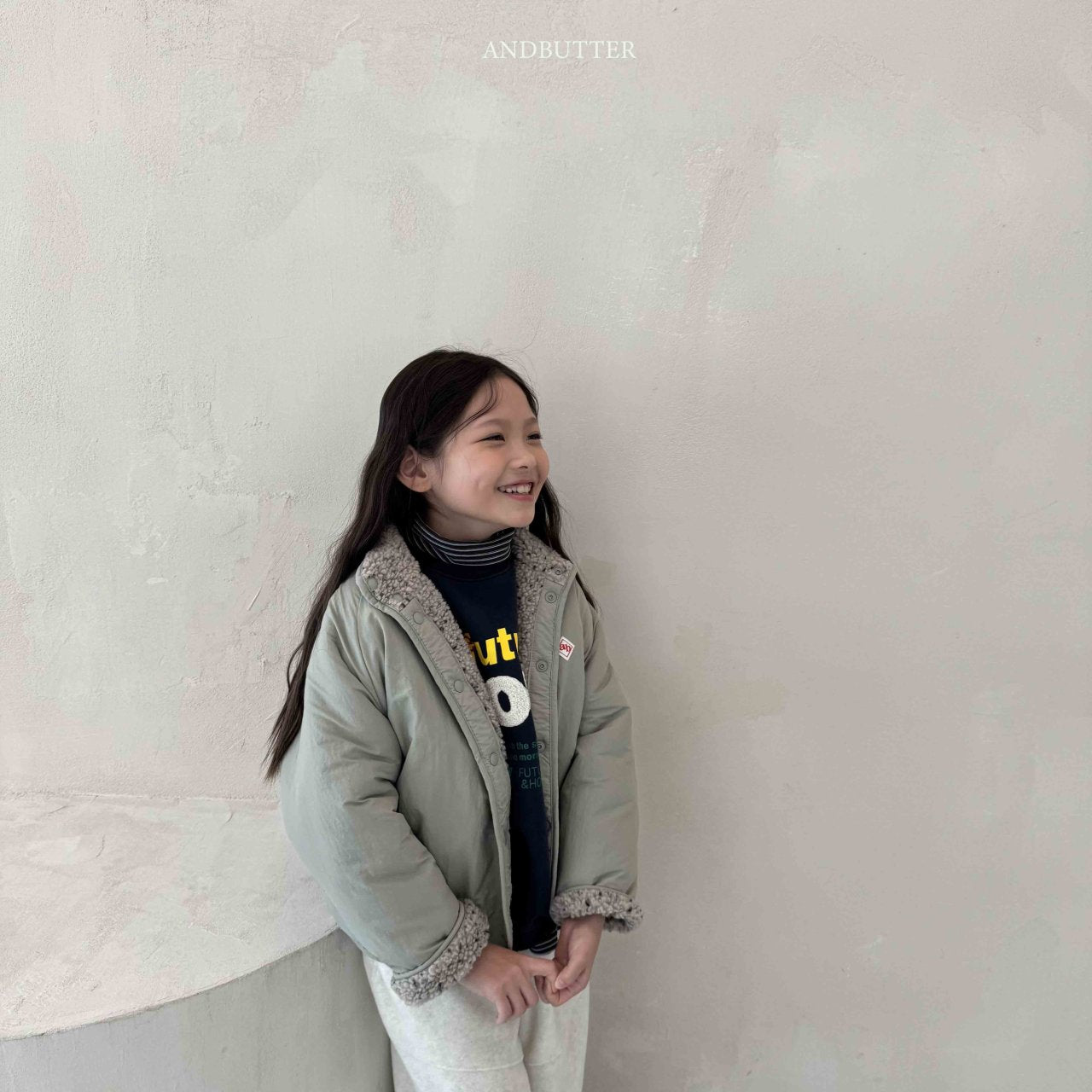 《予約》Neff Reversible Jumper / andbutter