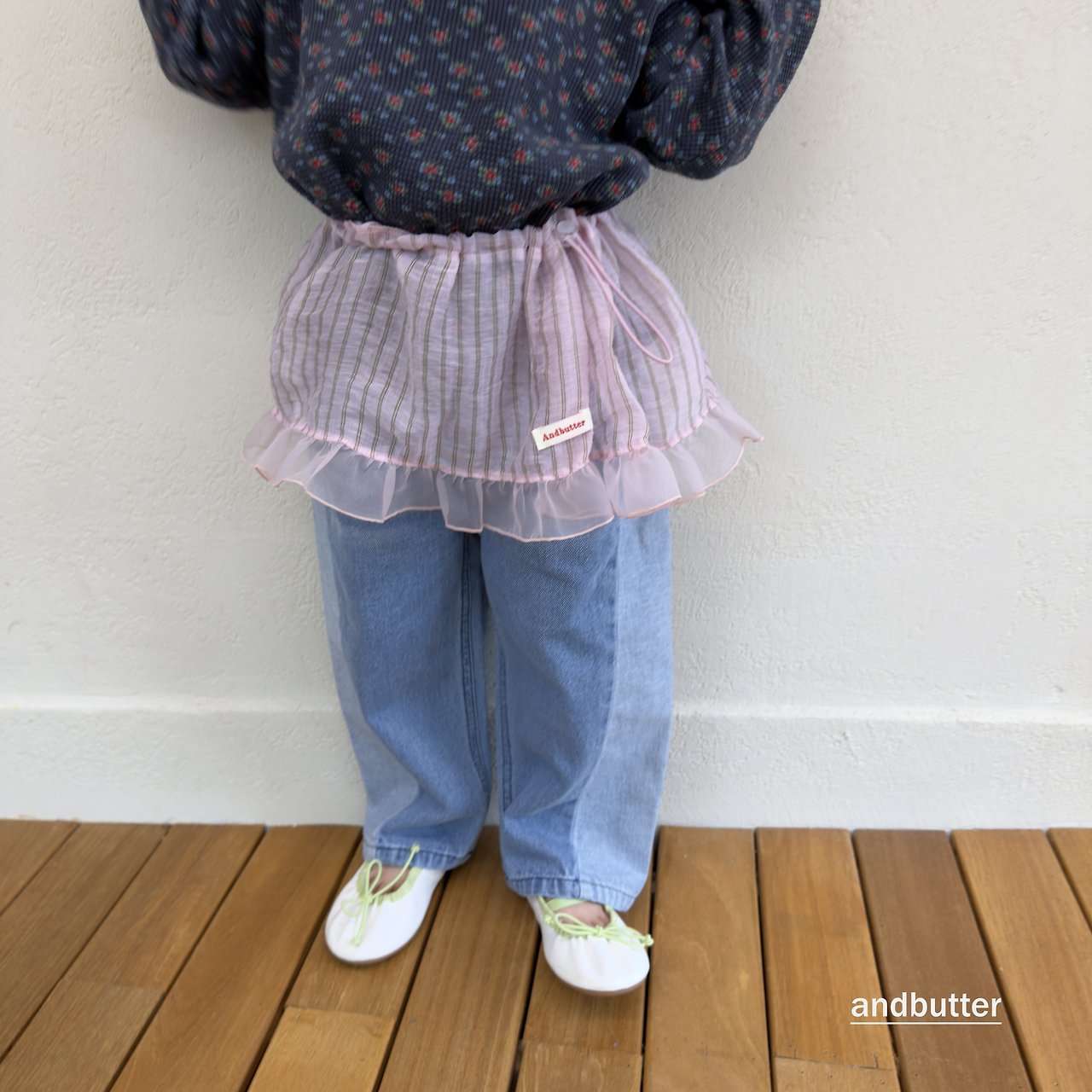 《予約》Curved  Denim Pants / ANDBUTTER