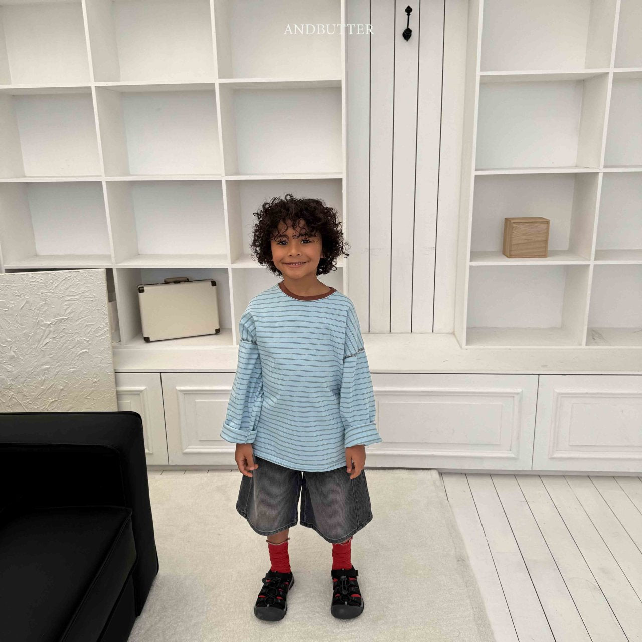 《予約》Line Bermuda Denim / andbutter