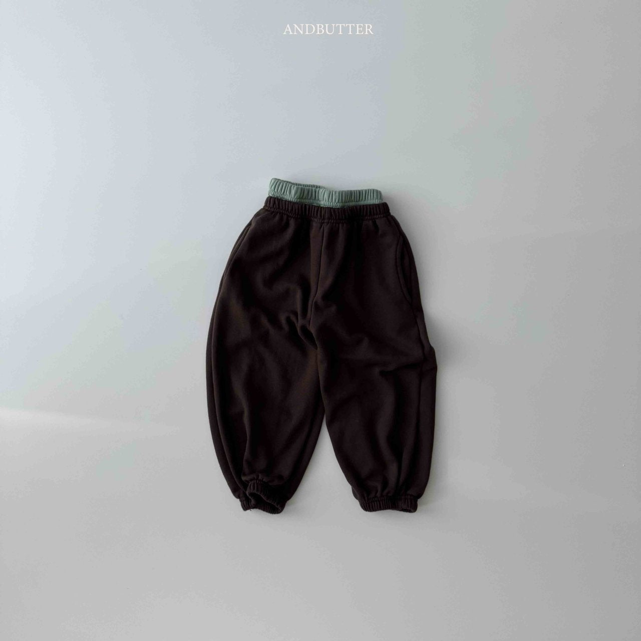 《予約》Double Joggers / andbutter