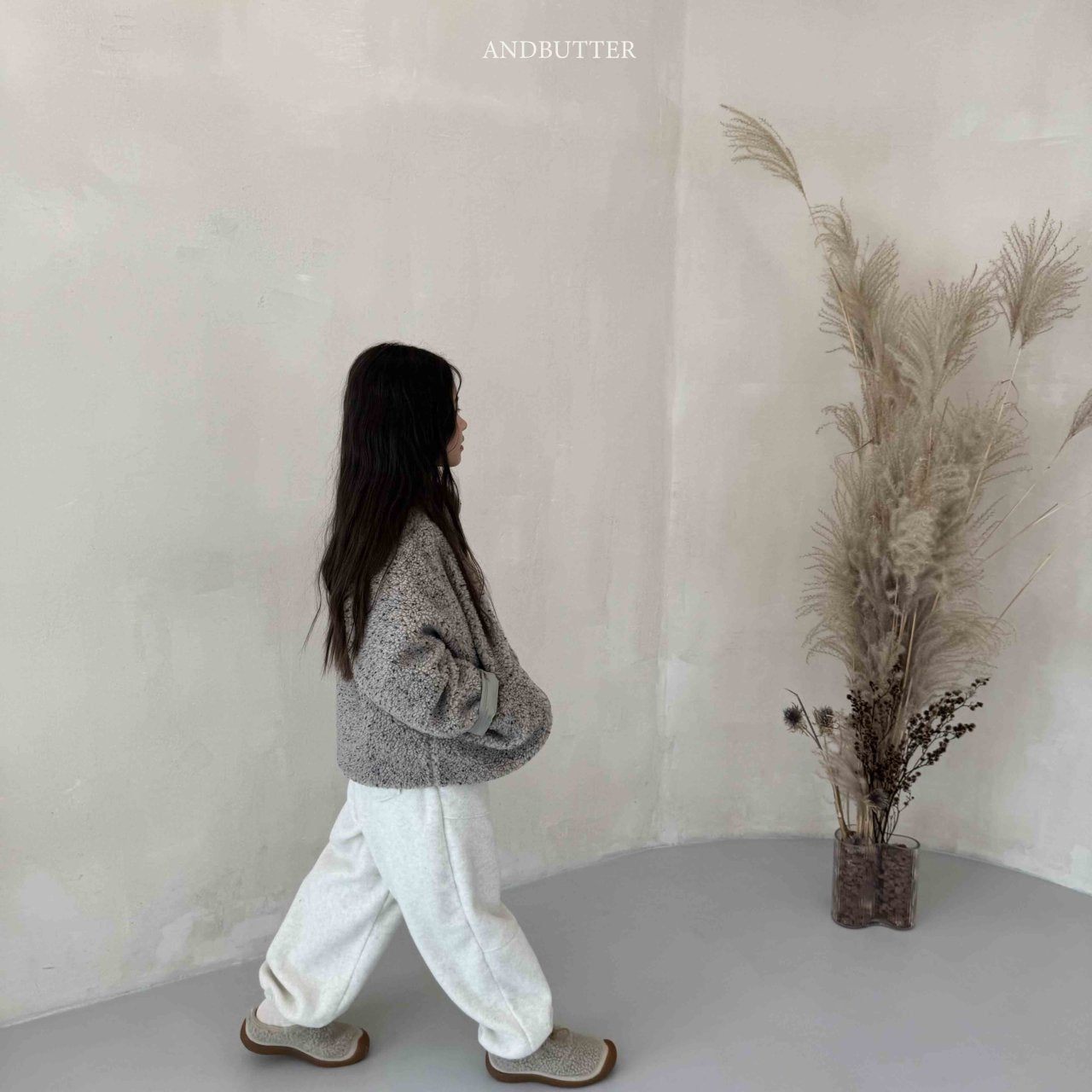 《予約》Neff Reversible Jumper / andbutter