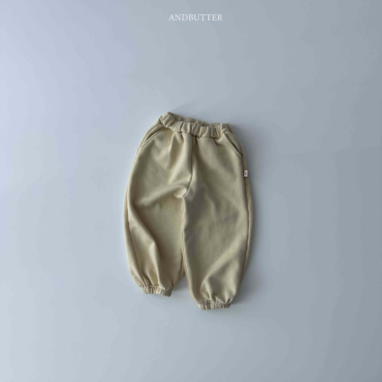 《予約》Pocket Jogger Pants / andbutter