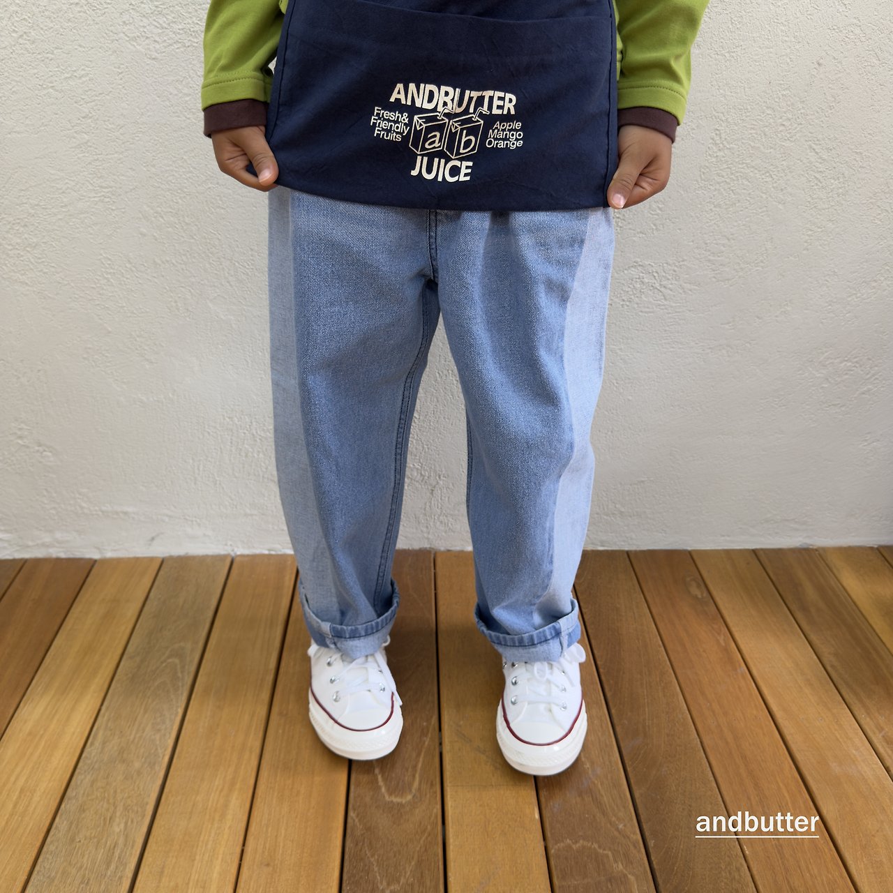 《予約》Curved  Denim Pants / ANDBUTTER