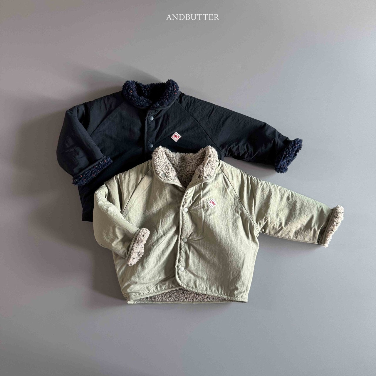 《予約》Neff Reversible Jumper / andbutter