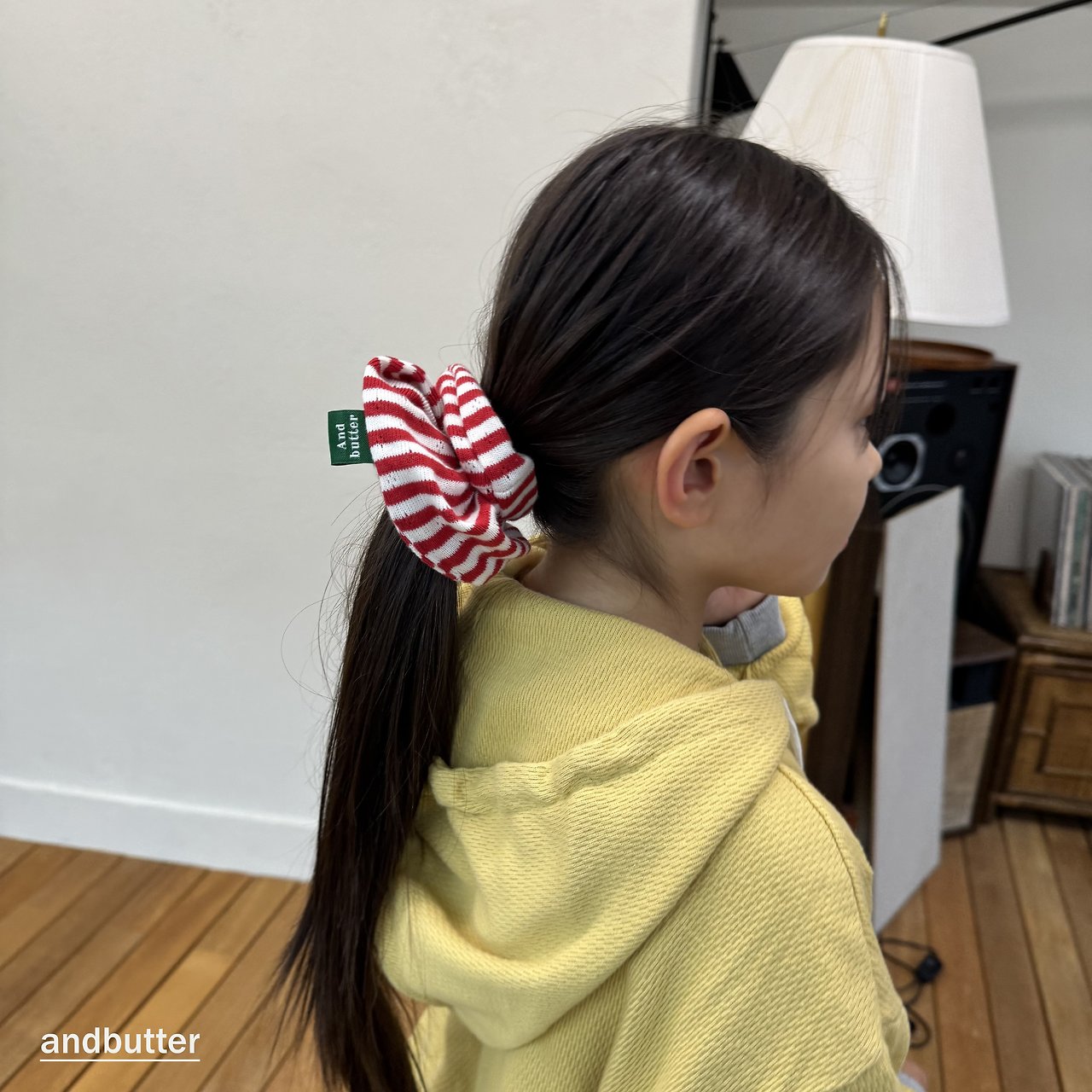 《予約》Tommy Stripe Scrunchie / ANDBUTTER