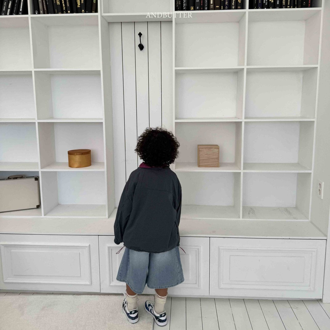 《予約》Old Check Anorak / andbutter