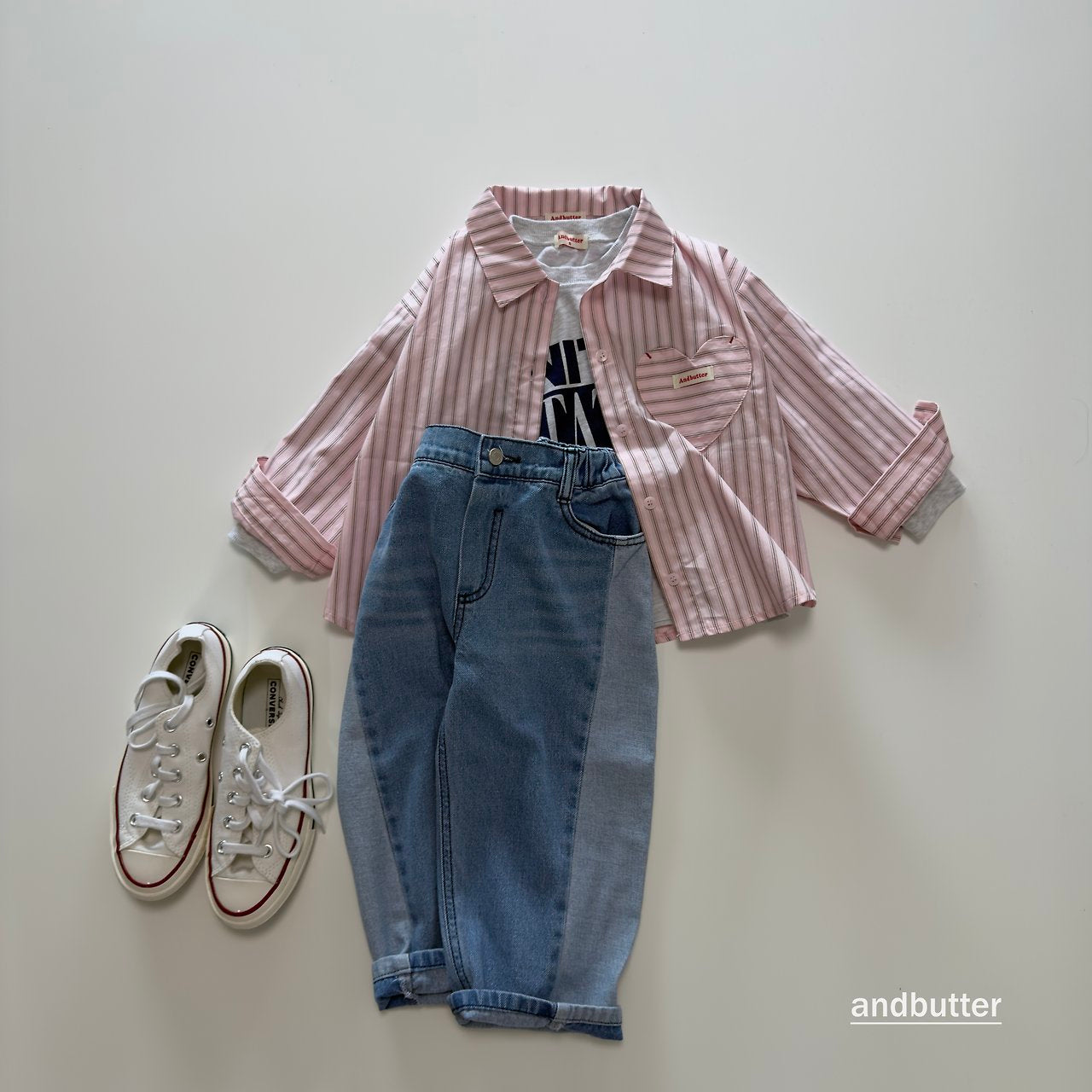《予約》Curved  Denim Pants / ANDBUTTER