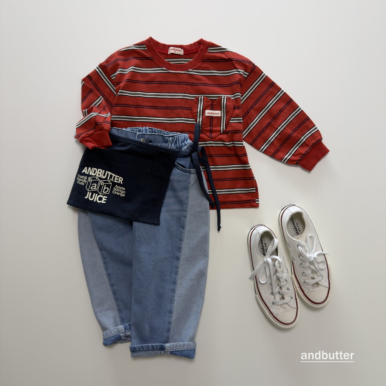 《予約》Curved  Denim Pants / ANDBUTTER