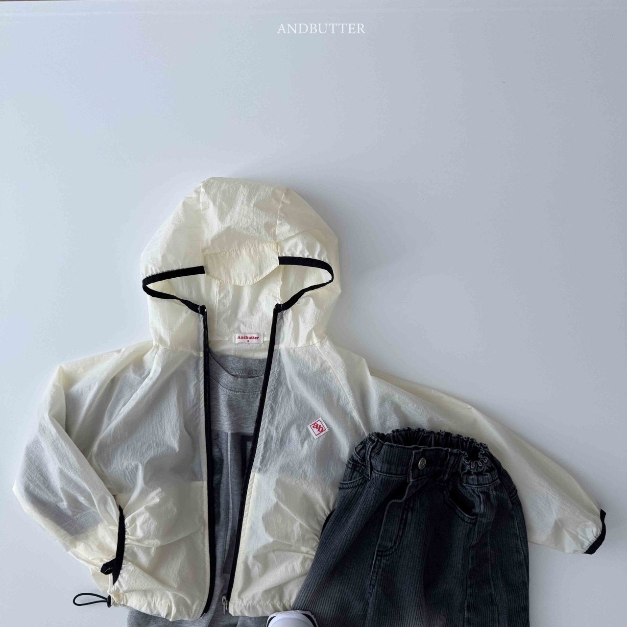 《予約》Light Wind Hoodie / andbutter