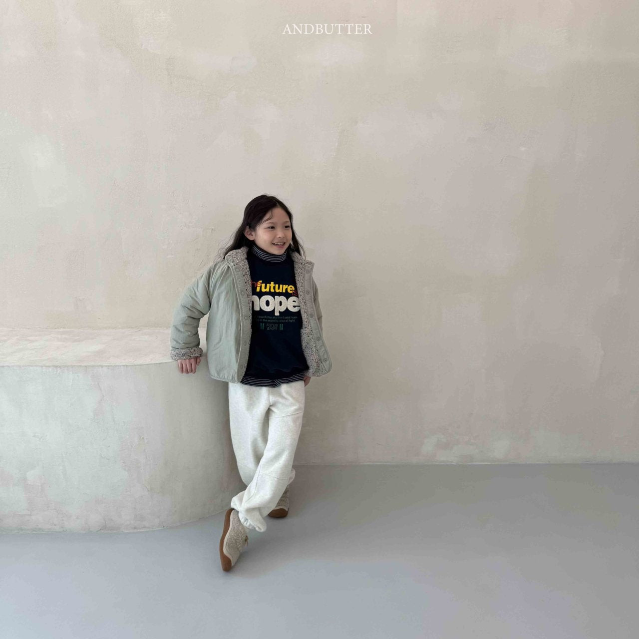 《予約》Neff Reversible Jumper / andbutter