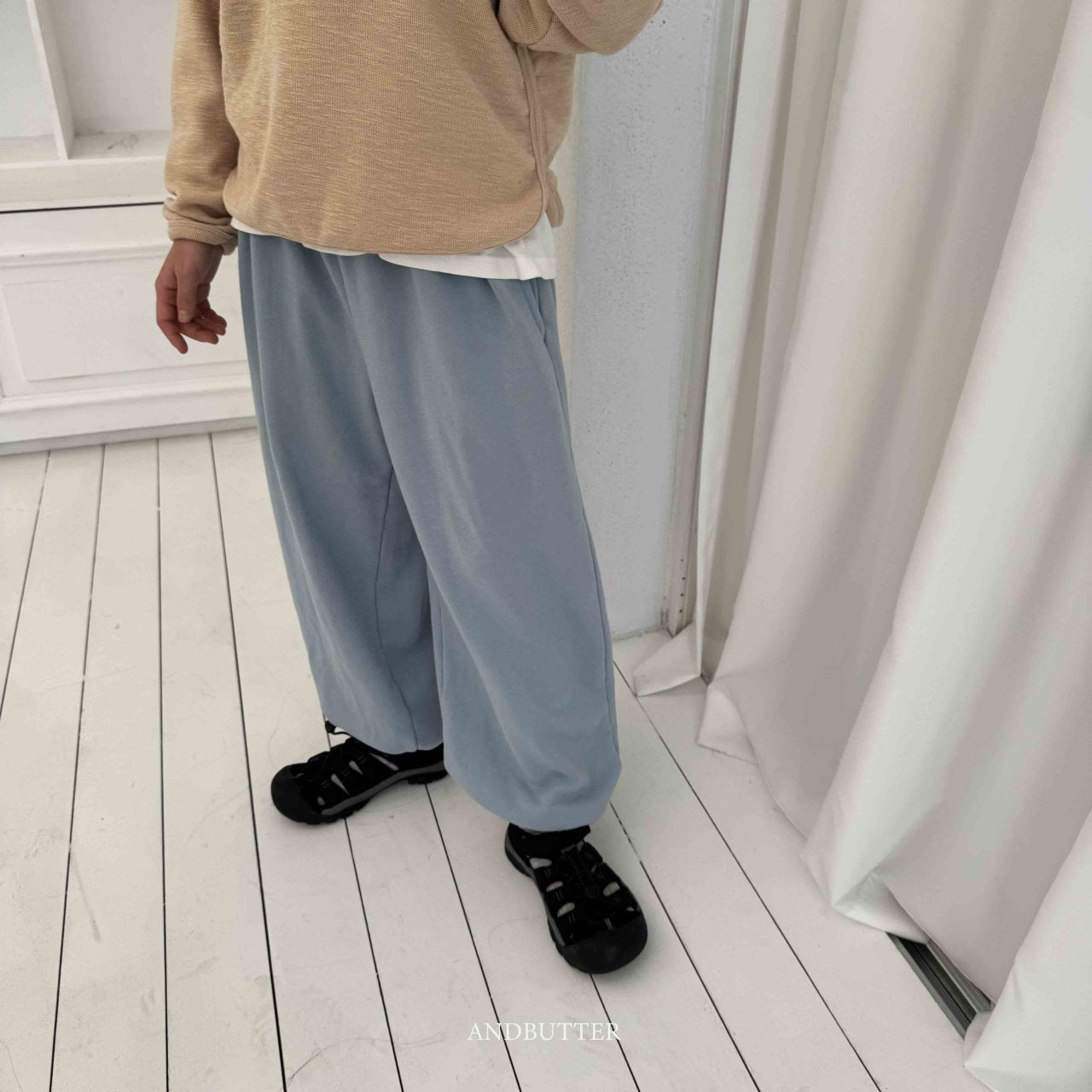 《予約》Double Joggers / andbutter