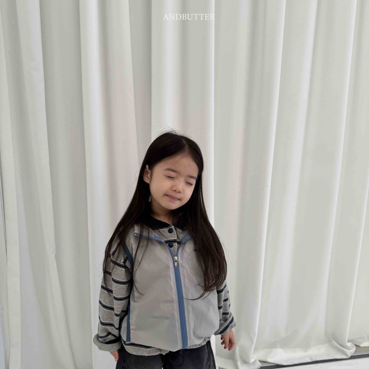 《予約》Mountain Vest / andbutter