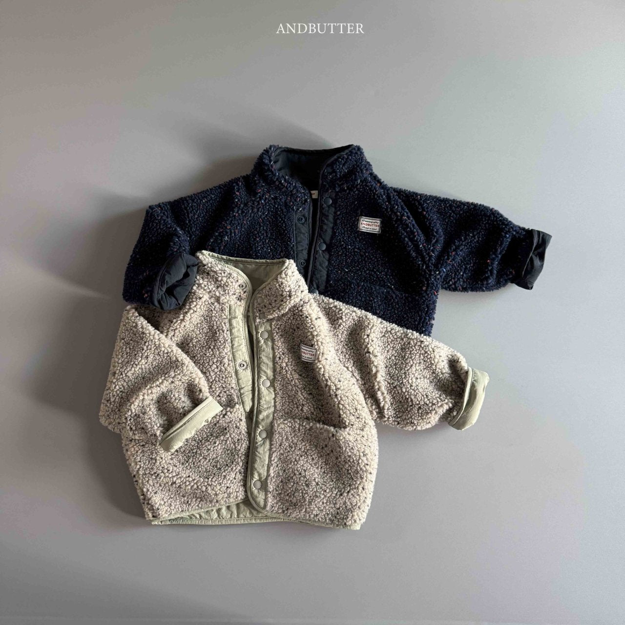《予約》Neff Reversible Jumper / andbutter