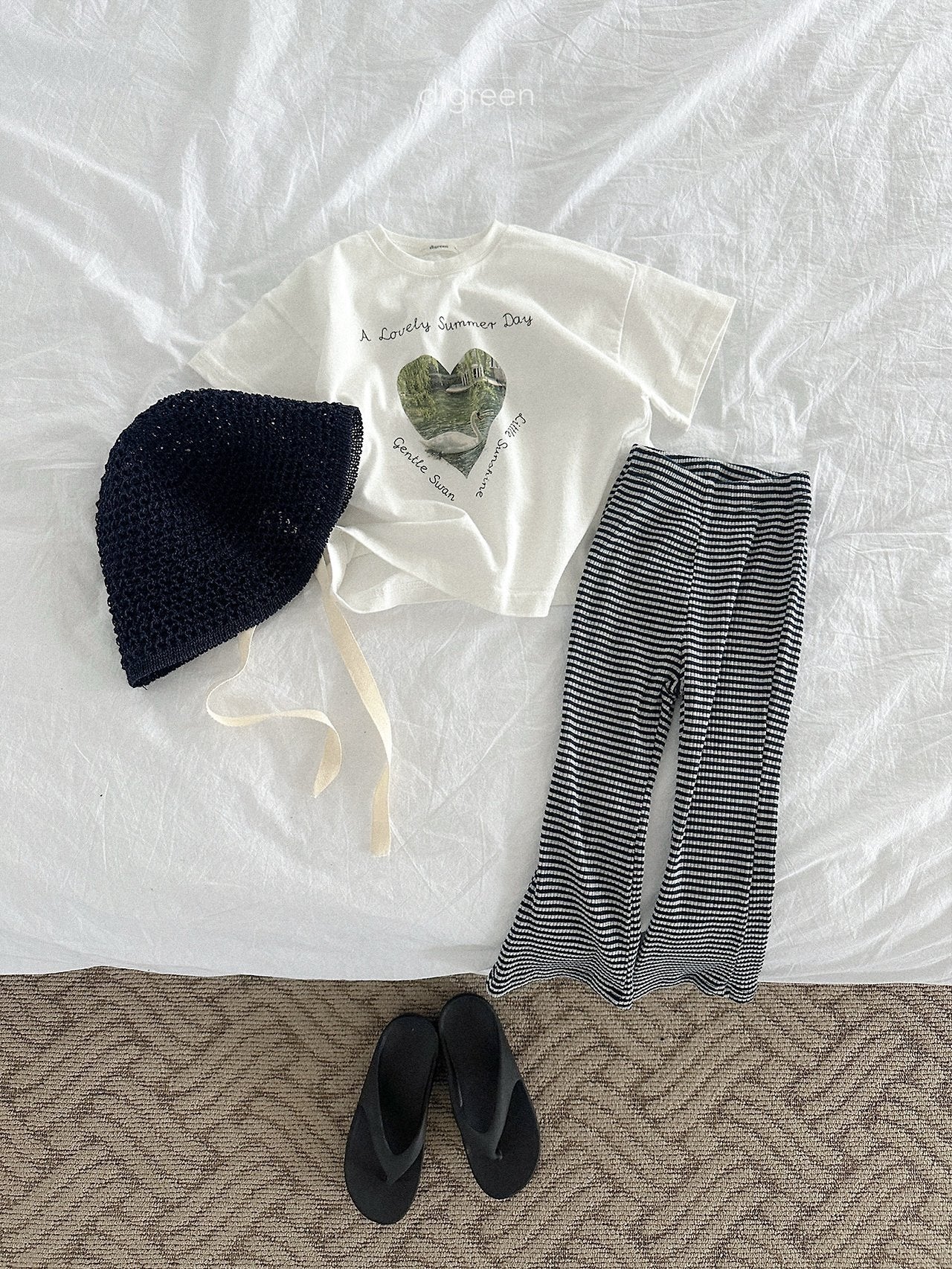 《予約》Pure Swan Tee (kids) / digreen