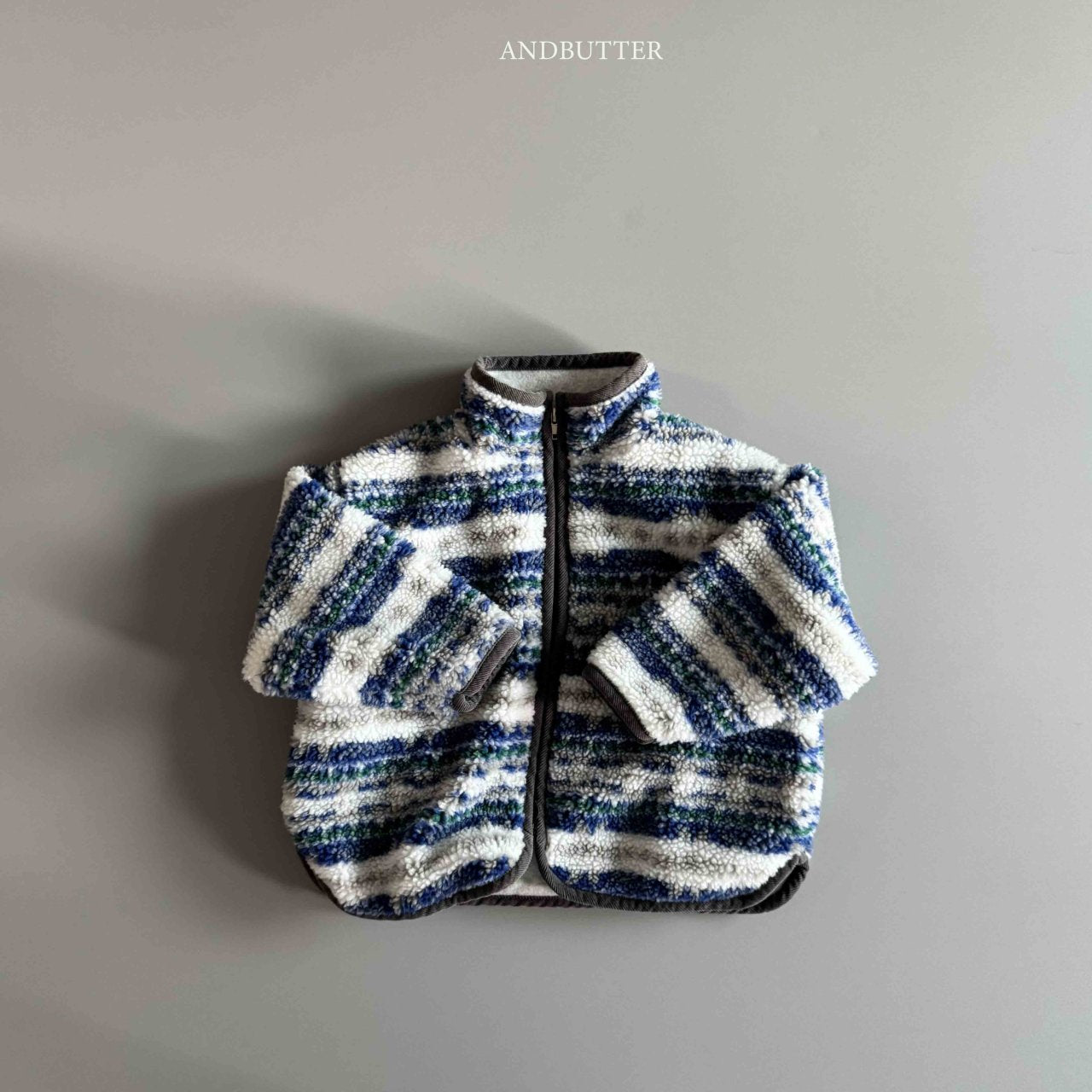 《予約》Nordic Line Jumper / andbutter