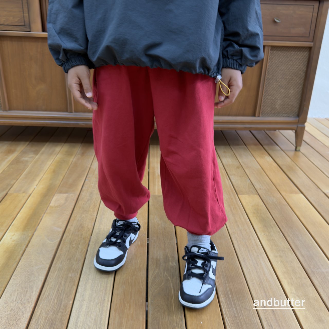 《予約》Rib Jogger Pants / ANDBUTTER