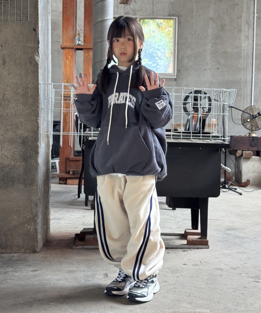 《予約》Pirates Hooded Sweatshirt / BETTER J.