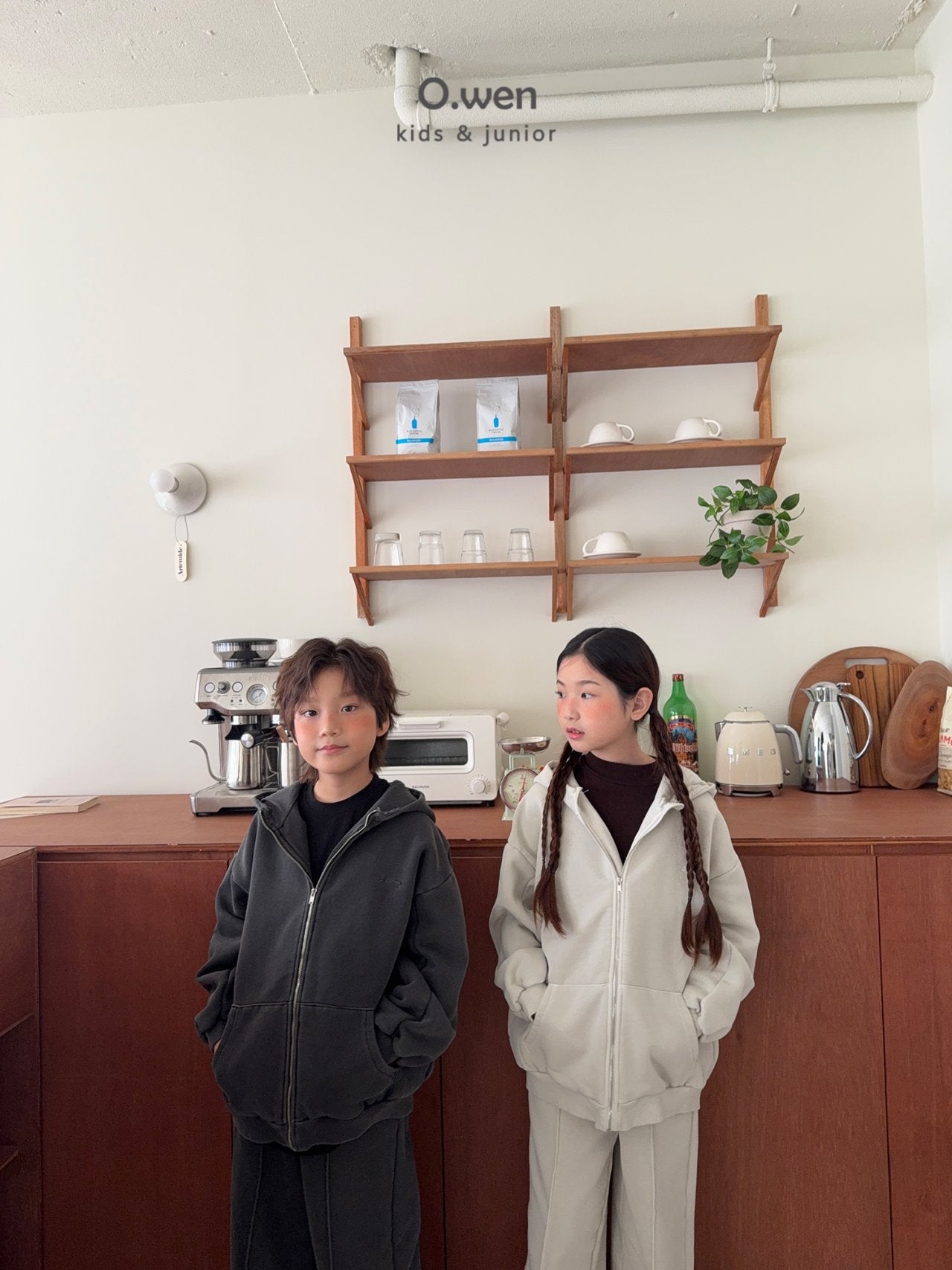 《予約》Pig Hood Zip-up / O.wen