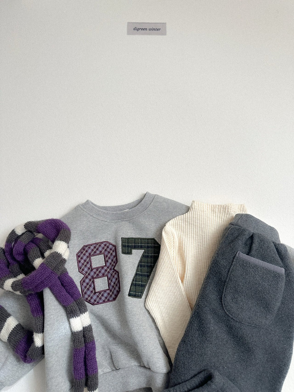 《予約》Taupe Turtle Neck Tee / digreen