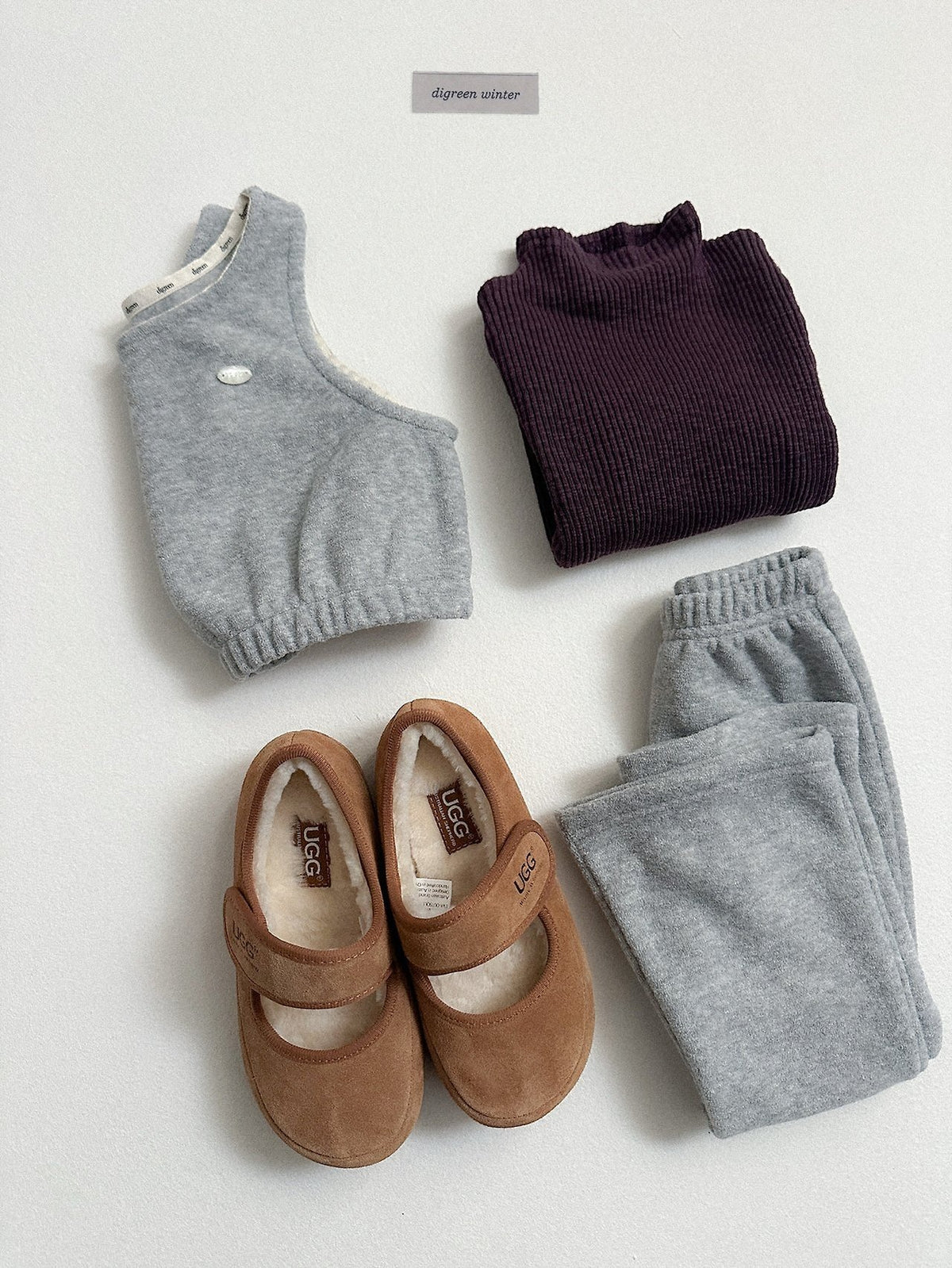 《予約》Taupe Turtle Neck Tee / digreen