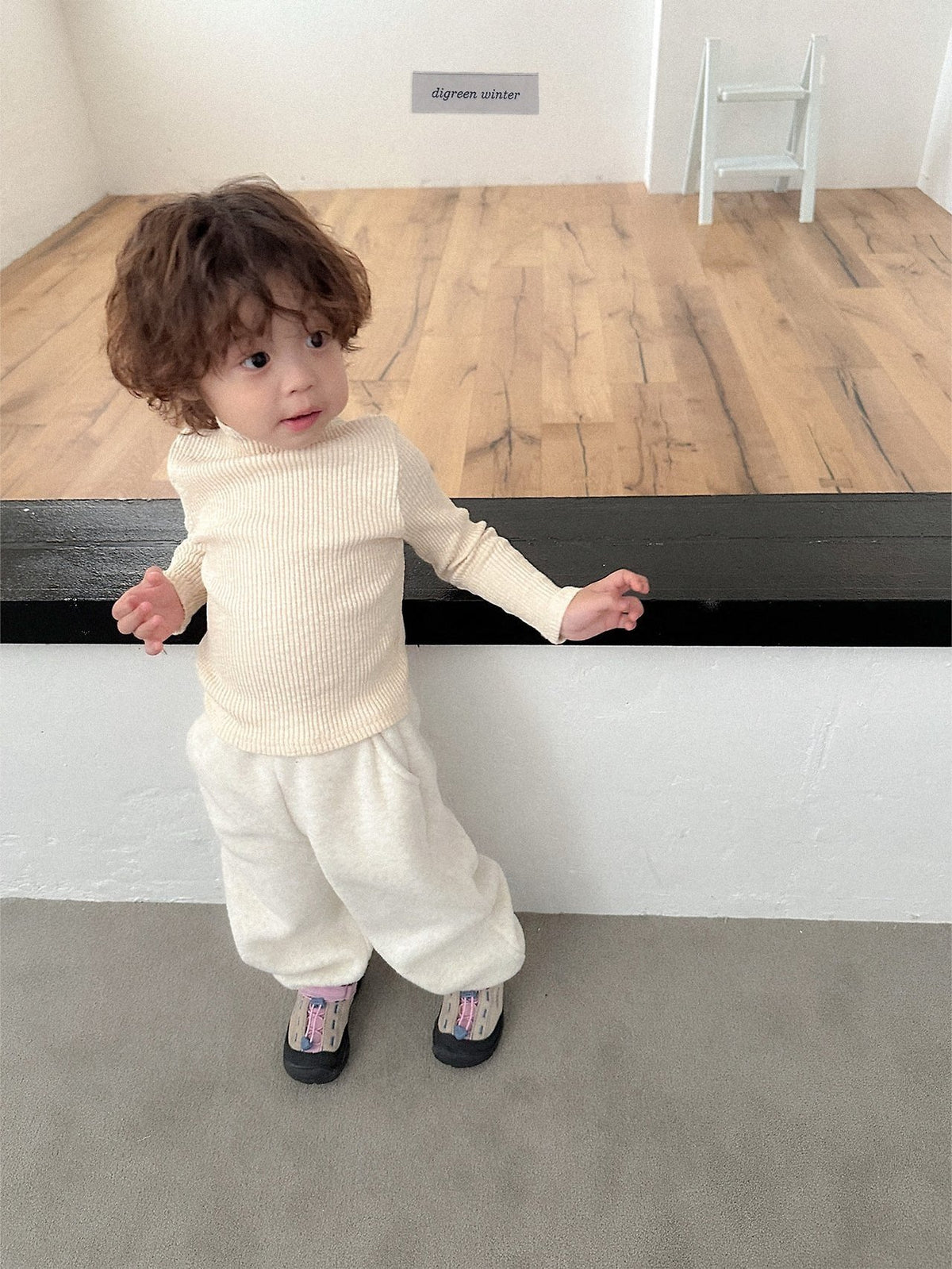 《予約》Taupe Turtle Neck Tee / digreen