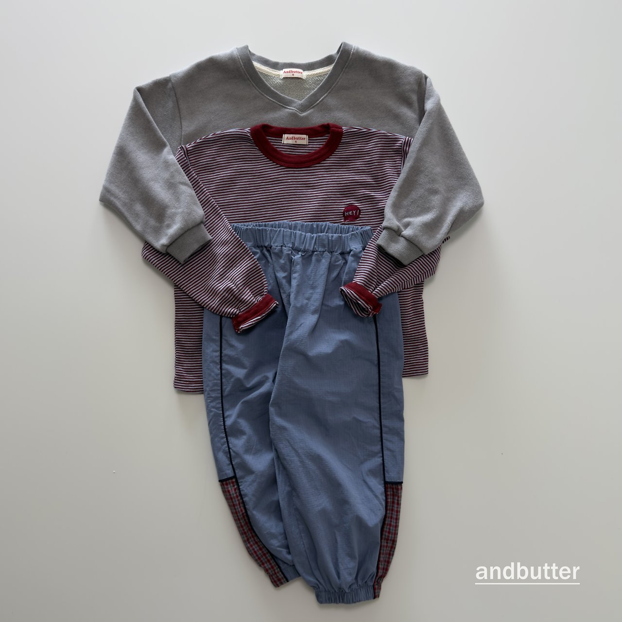《予約》Hey T-Shirt / ANDBUTTER