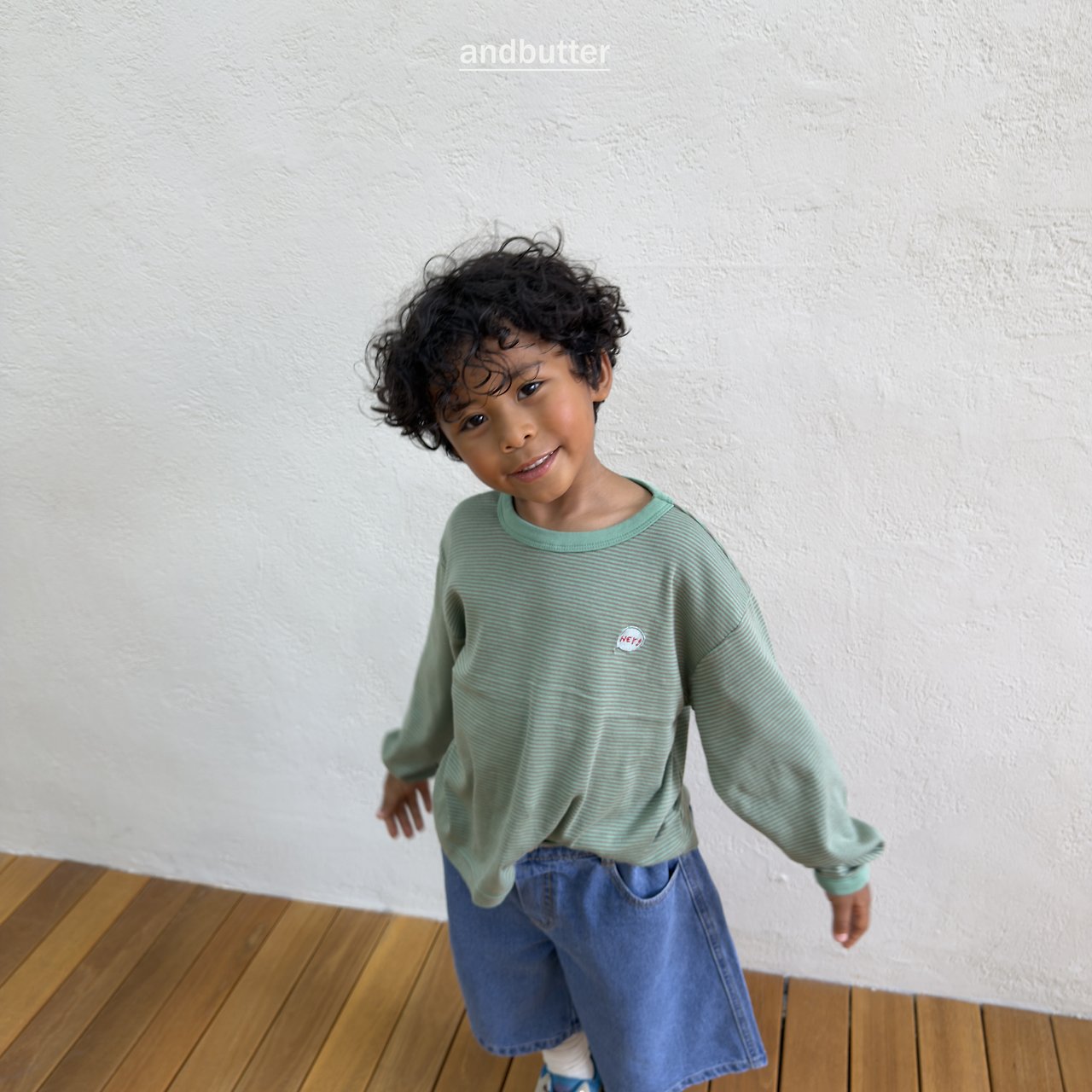 《予約》Hey T-Shirt / ANDBUTTER