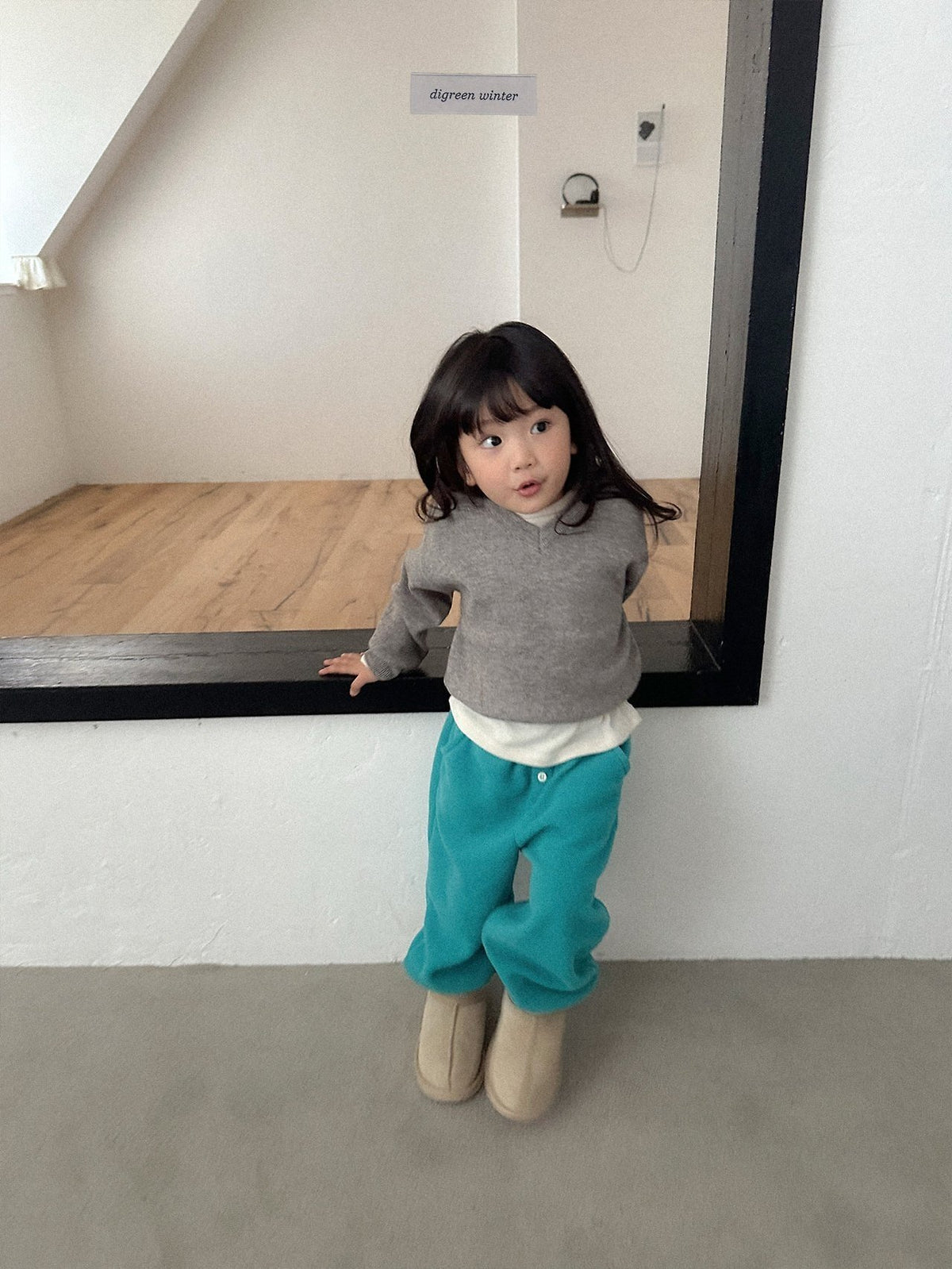 《予約》Cozy V-Neck Knit / digreen