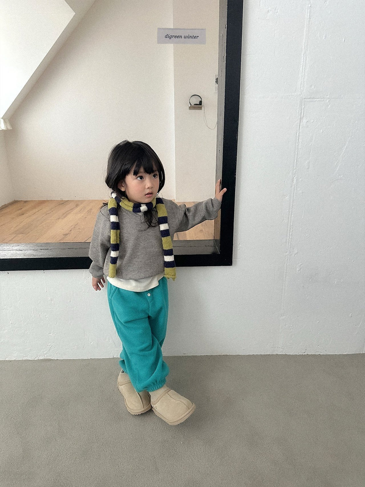 《予約》Cozy V-Neck Knit / digreen